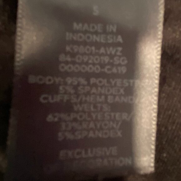 Champion Black C9  Velour 1/4 Zip Pullover - Size Small - Picture 7 of 8